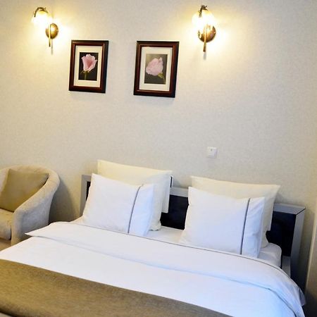 Comfort Apartments - Beautiful Suite By The Park Grodno Esterno foto