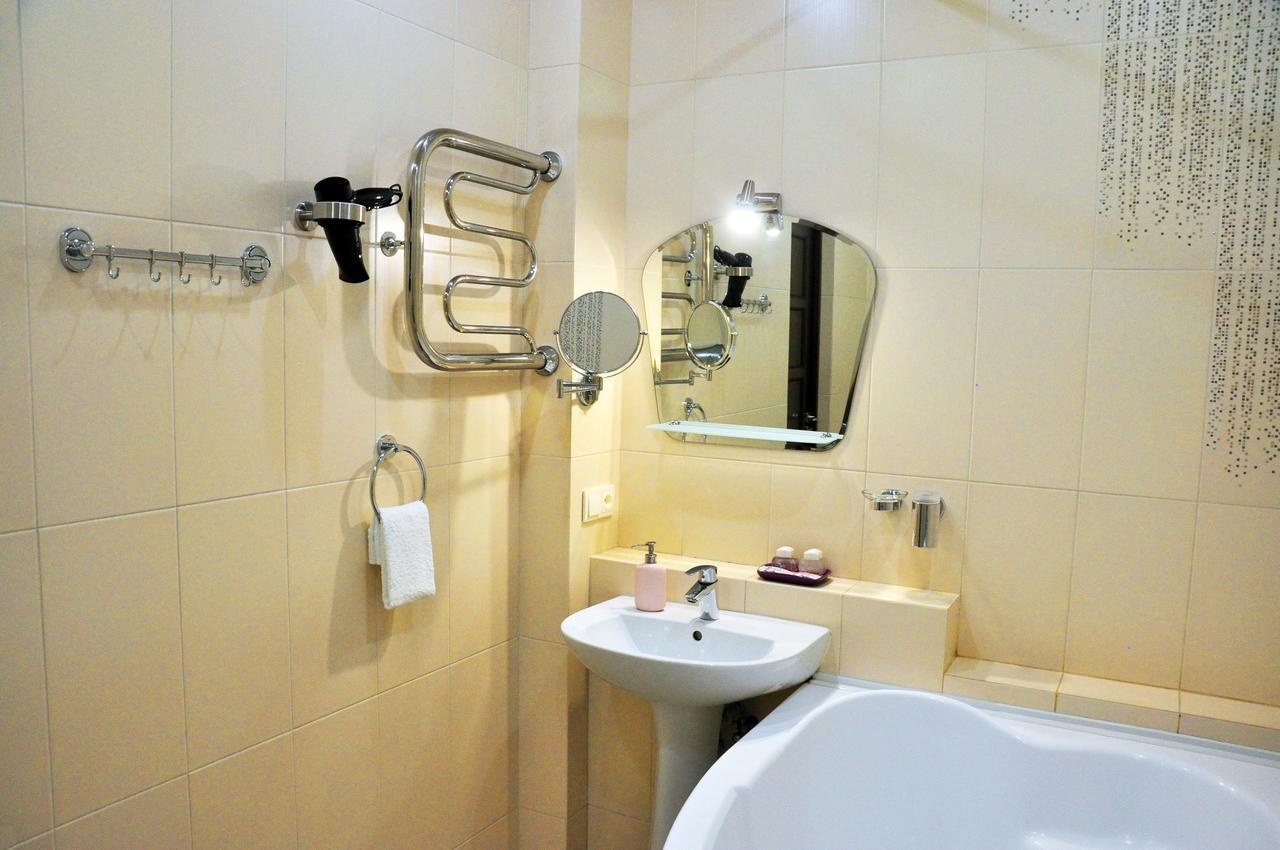 Comfort Apartments - Beautiful Suite By The Park Grodno Esterno foto