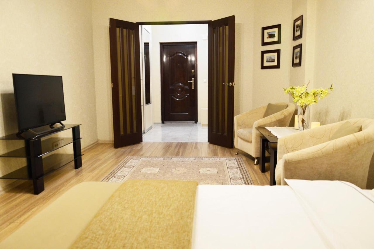 Comfort Apartments - Beautiful Suite By The Park Grodno Esterno foto
