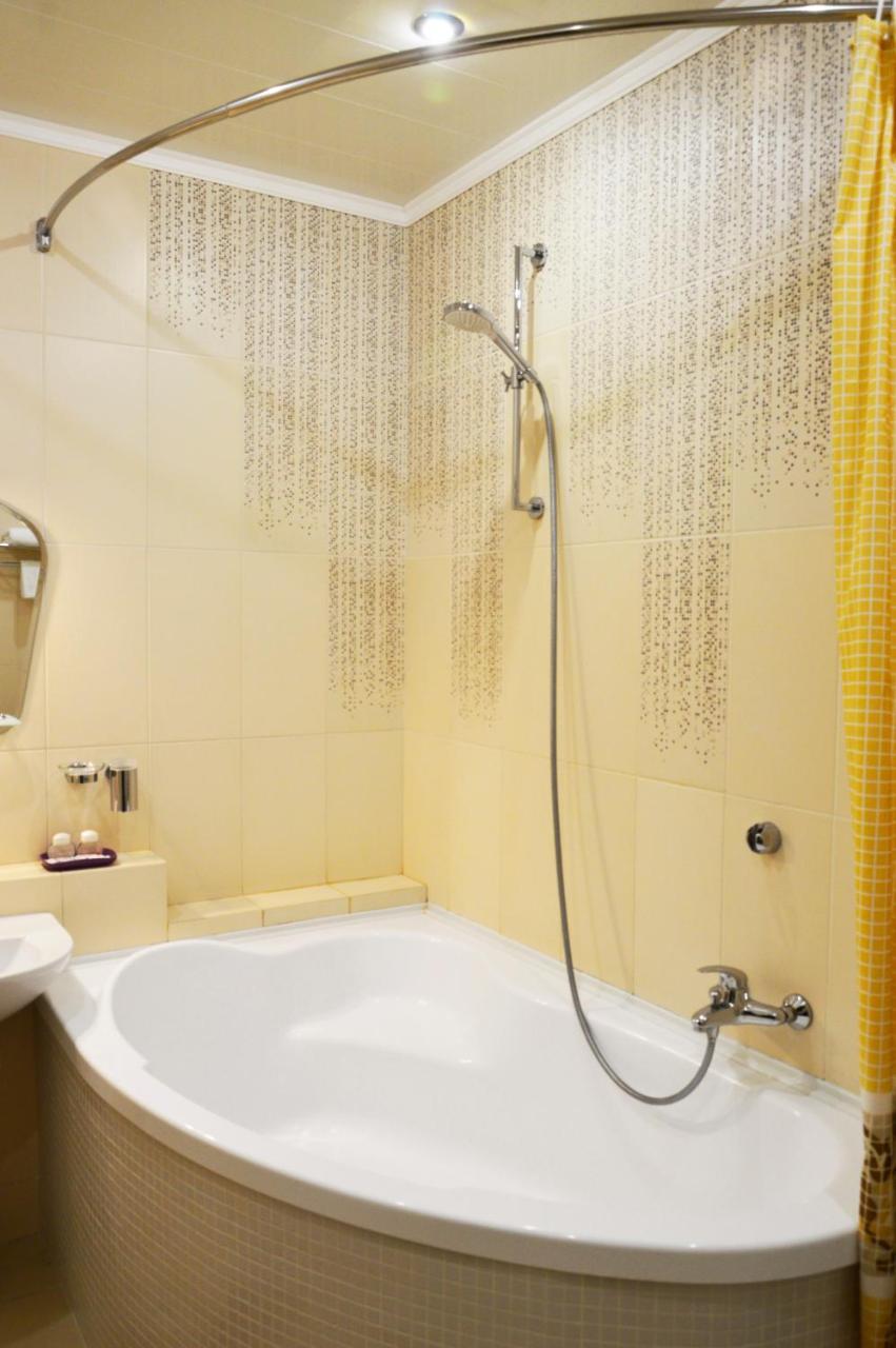 Comfort Apartments - Beautiful Suite By The Park Grodno Esterno foto