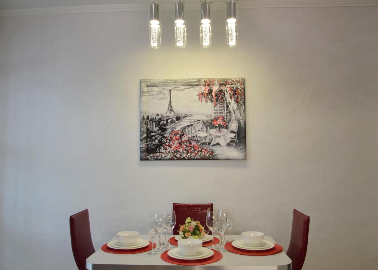 Comfort Apartments - Beautiful Suite By The Park Grodno Esterno foto