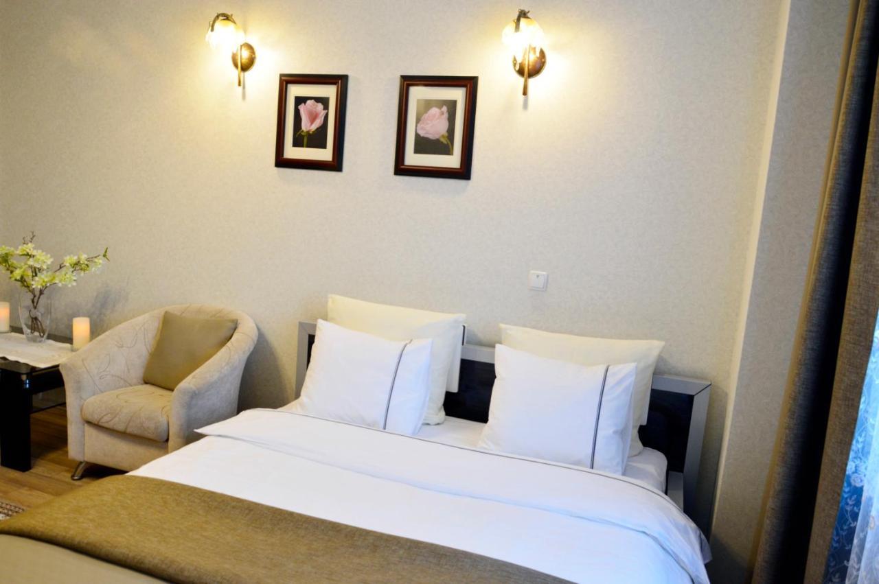 Comfort Apartments - Beautiful Suite By The Park Grodno Esterno foto